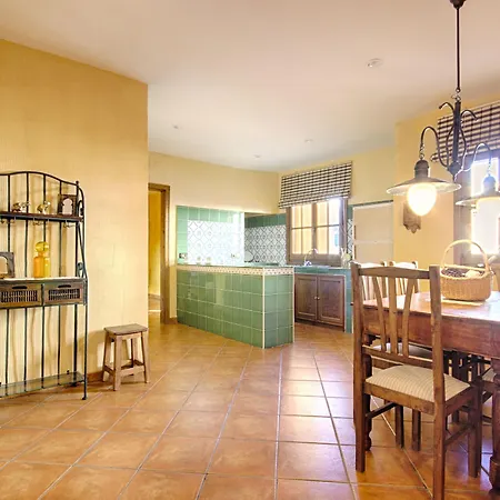 Hotel Rural Sierra Tejeda Alcaucin