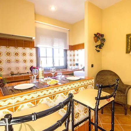 Hotel Rural Sierra Tejeda 2*