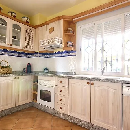 Hotel Rural Sierra Tejeda 2*