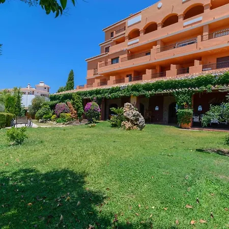 Hotel Rural Sierra Tejeda 2*