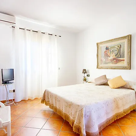 Rural Sierra Tejeda Hotel 2*