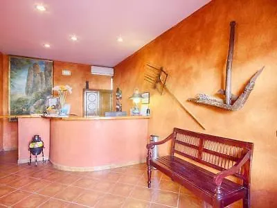 Hotel Rural Sierra Tejeda 2*