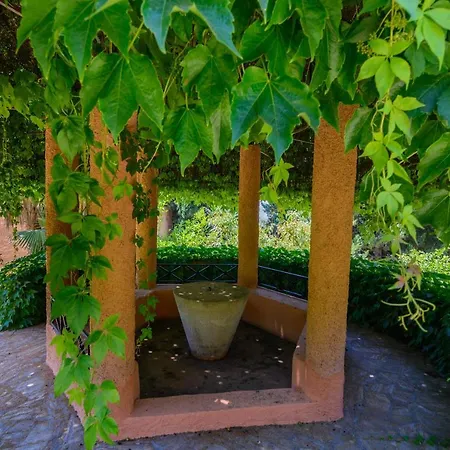 Hotel Rural Sierra Tejeda 2*