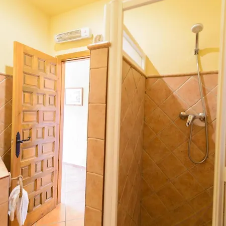 Hotel Rural Sierra Tejeda 2*